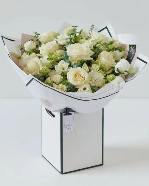 Beautifully Simple Luxury White Bouquet