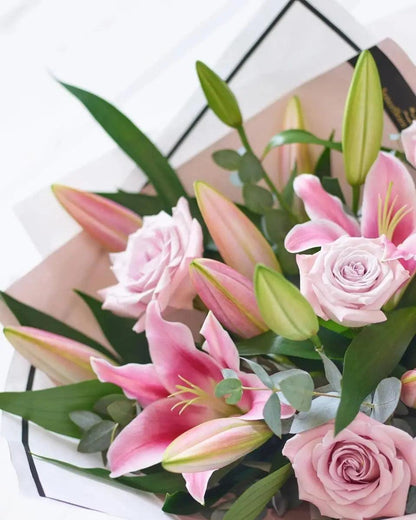 Beautifully Simple Pink Rose & Lily Bouquet - By Blume Flowers