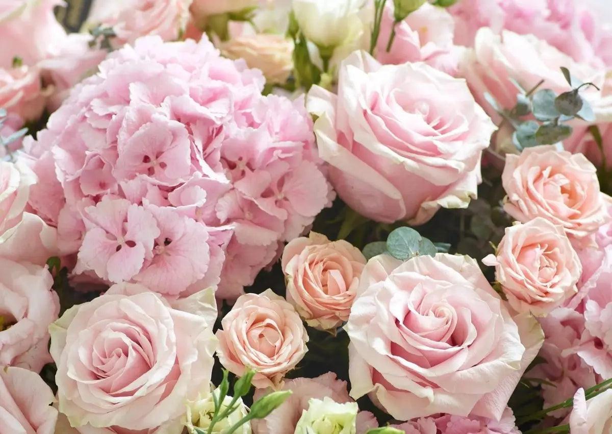 Beautifully Simple Showstopper Pink Bouquet Blume Flowers.