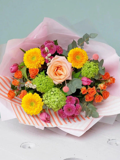 The Lyndon Bouquet Blume Flowers.