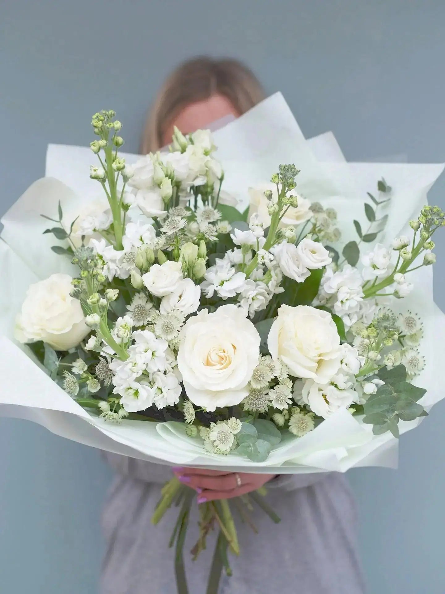 The Whitehouse Bouquet sakvbt-y1.myshopify.com